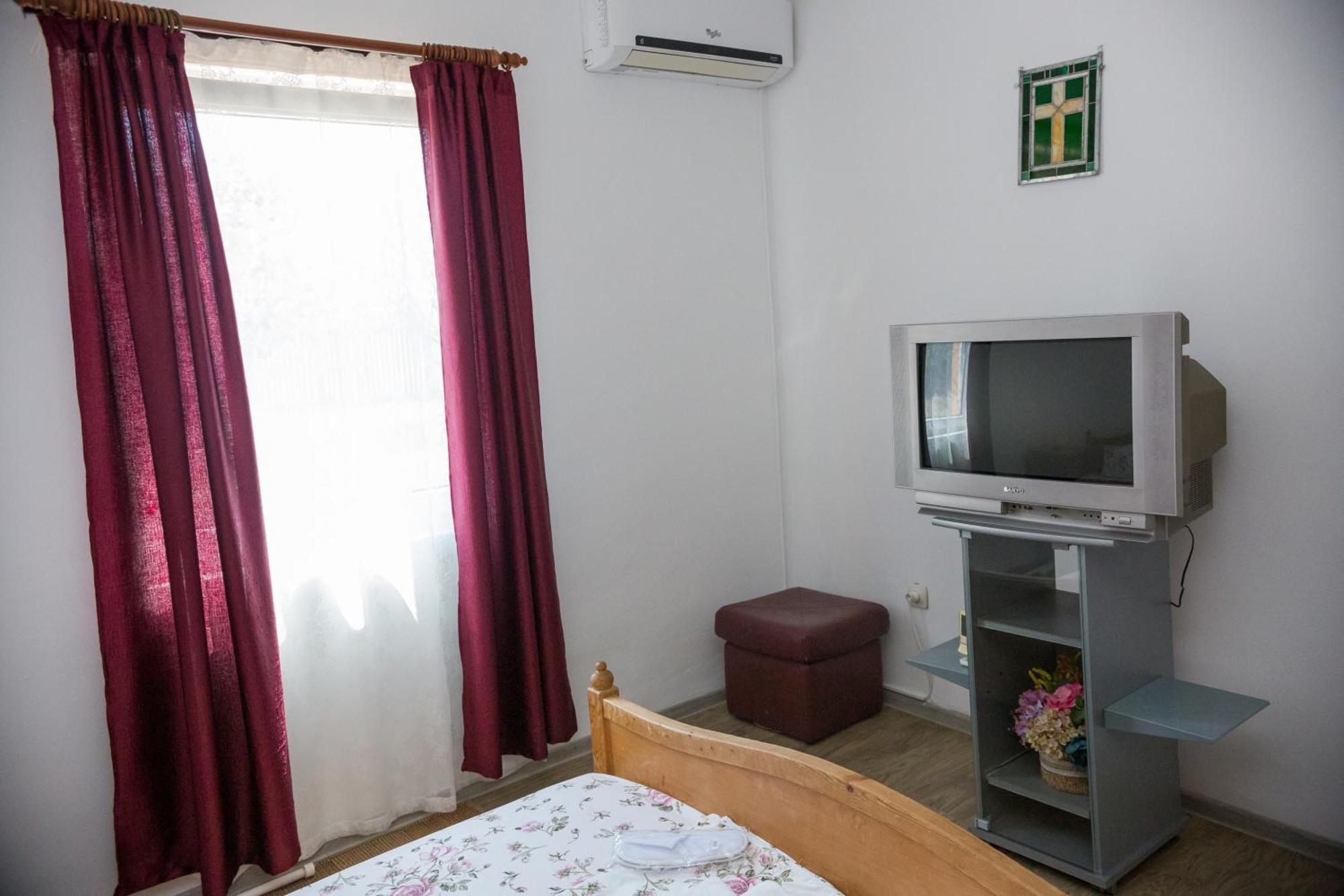 Casa Dany Hotel Корбу Екстериор снимка