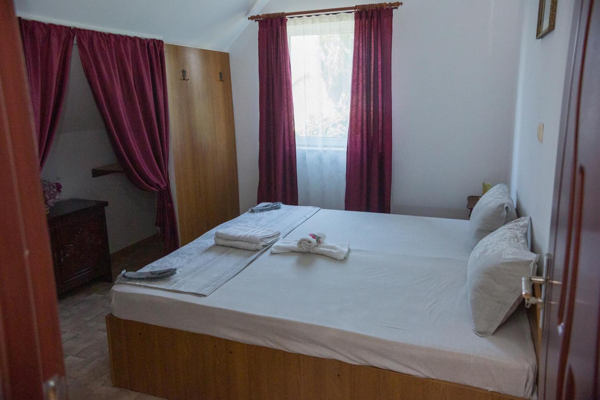Casa Dany Hotel Корбу Екстериор снимка