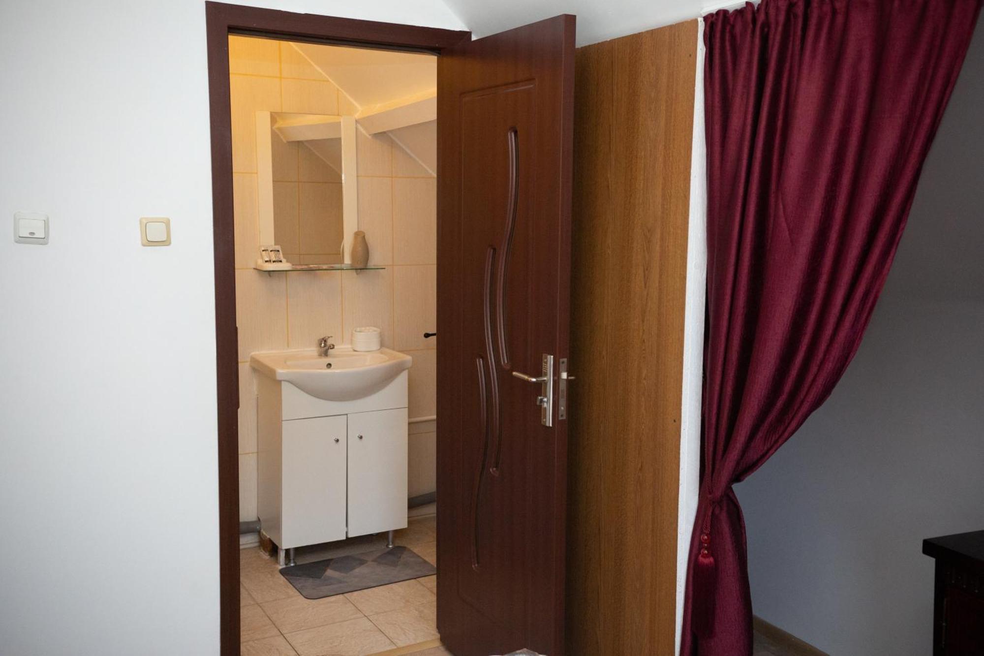 Casa Dany Hotel Корбу Екстериор снимка