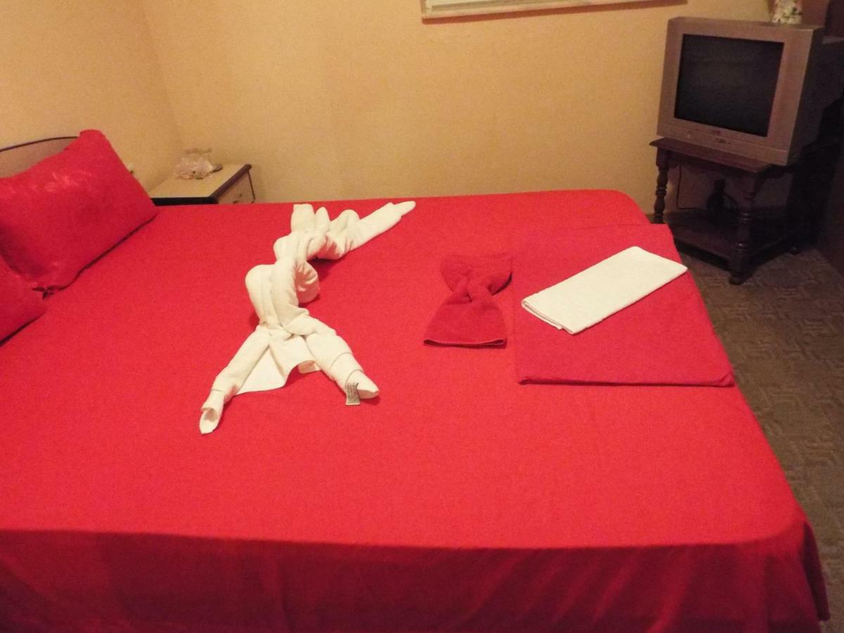 Casa Dany Hotel Корбу Екстериор снимка