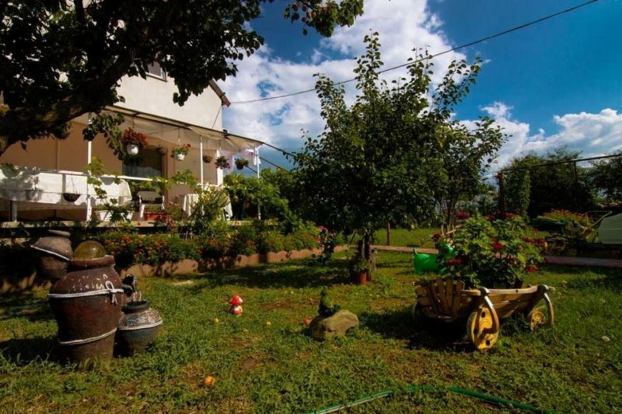 Casa Dany Hotel Корбу Екстериор снимка
